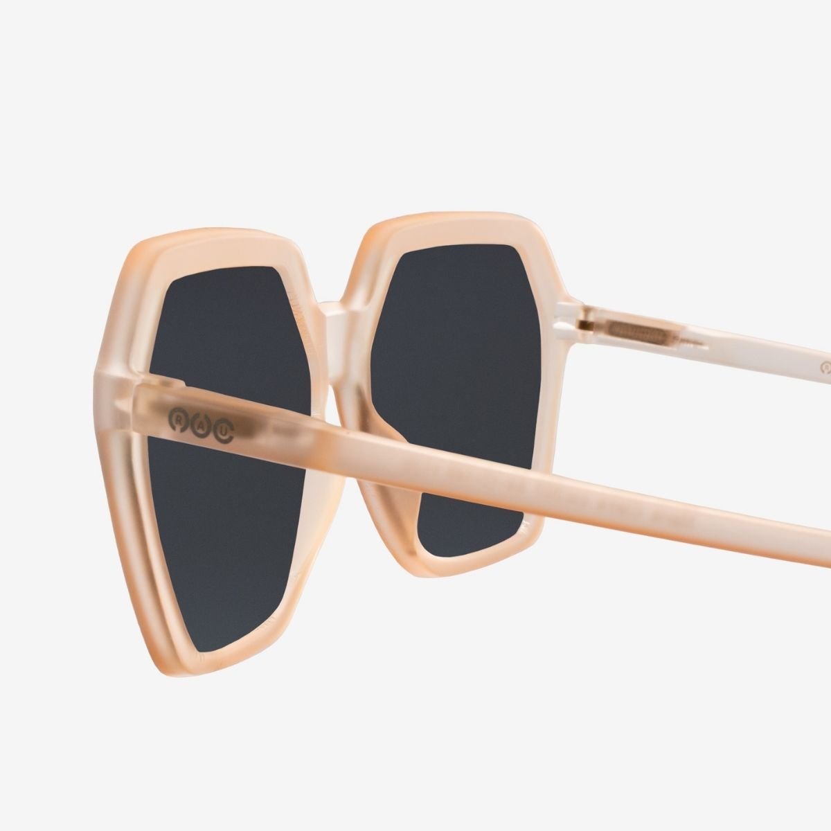 Marie Claire - RAU Readers